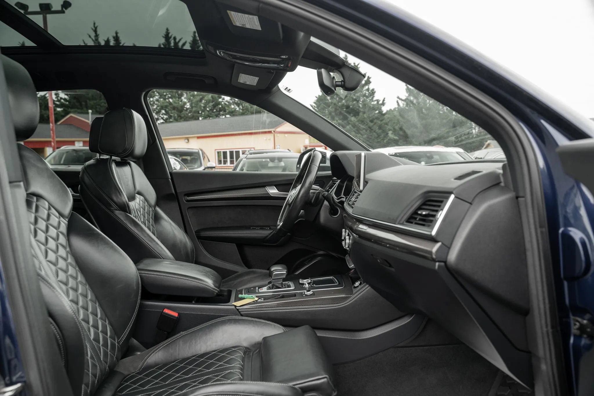 Used 2019 Audi SQ5 Premium Plus w/ Premium Plus Package AWD/4WD image 14