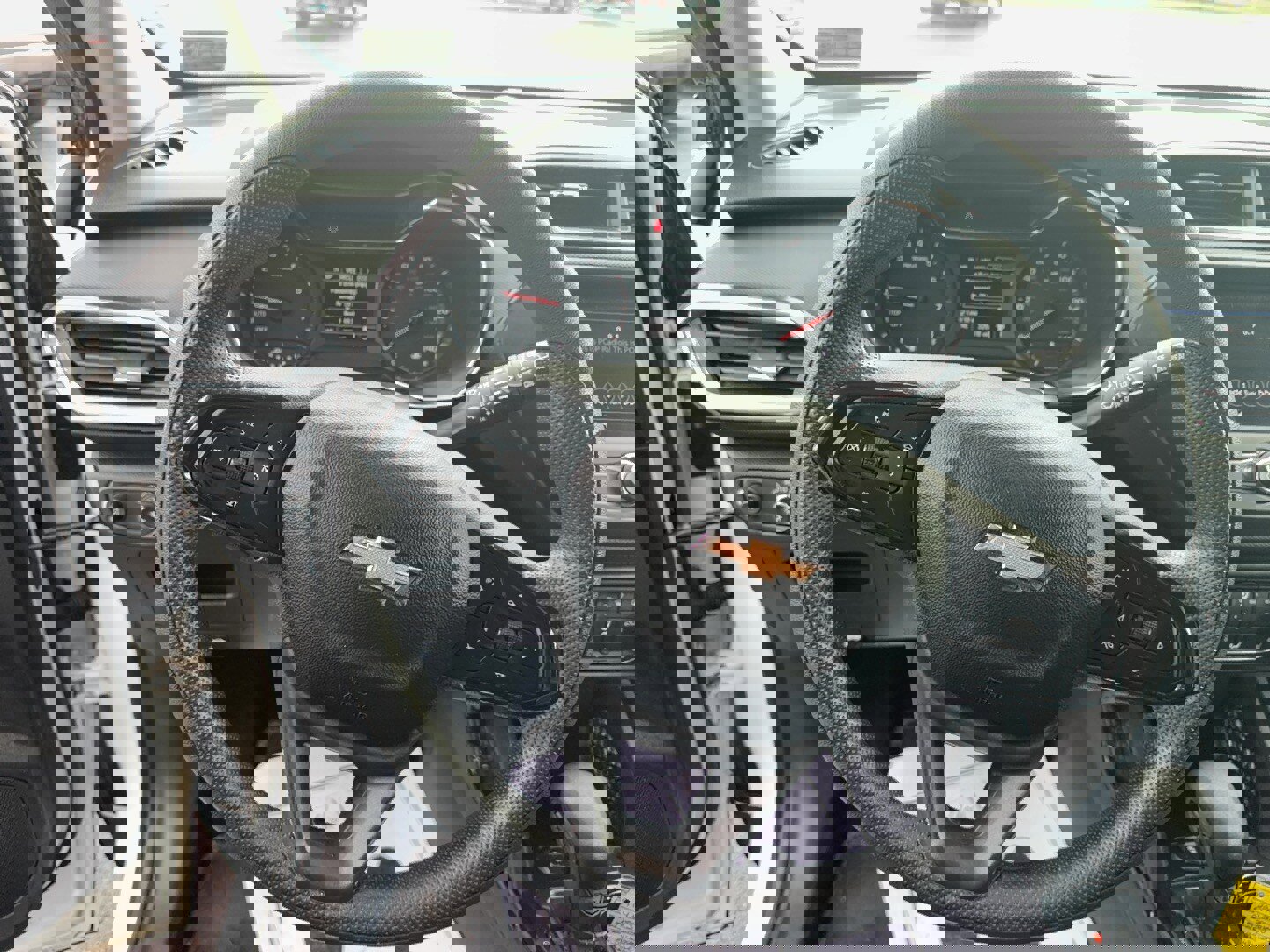 Used 2023 Chevrolet TrailBlazer LT image 12