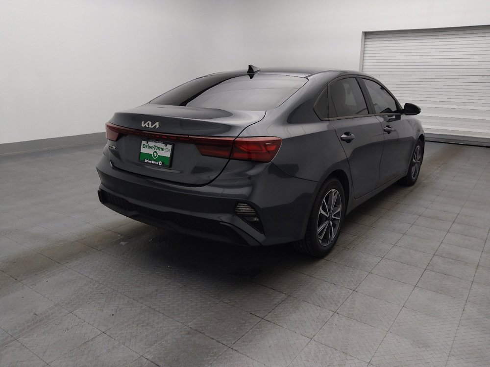 Used 2022 Kia Forte LXS w/ LXS Technology Package FWD image 9