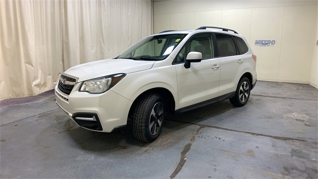 Used 2018 Subaru Forester 2.5i Premium w/ All-Weather Package image 7