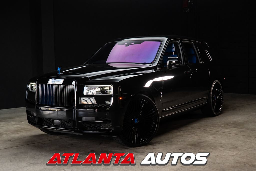 Used 2022 Rolls-Royce Cullinan w/ Cullinan Package
