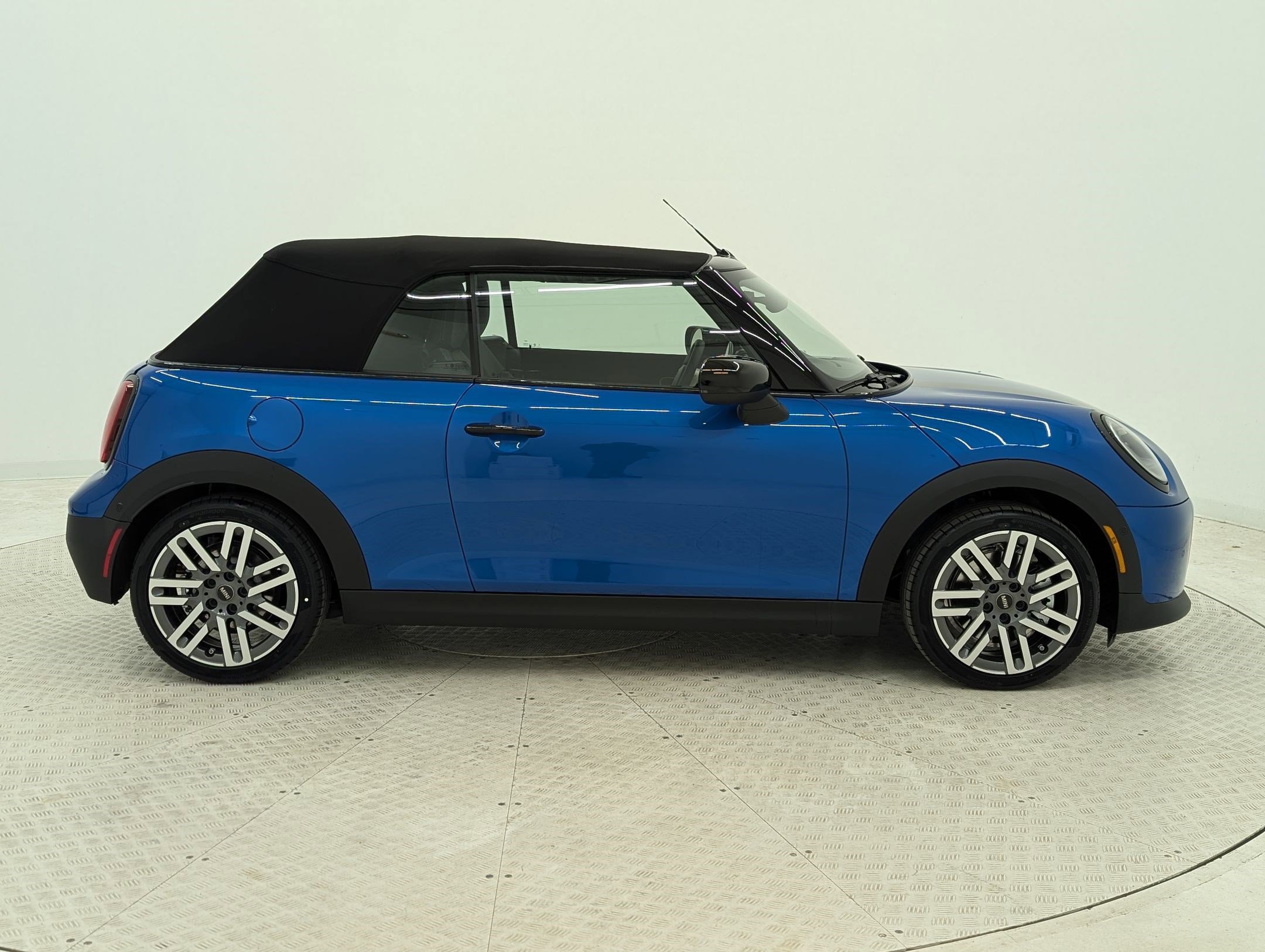 New 2026 MINI Cooper Convertible image 8