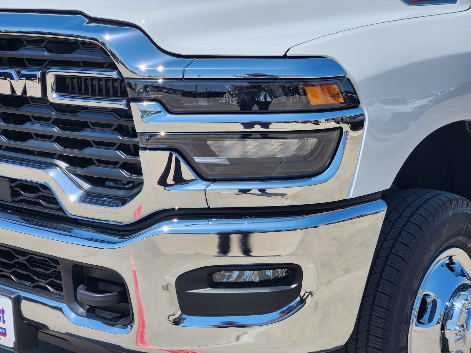 New 2026 RAM 3500 Tradesman w/ Chrome Appearance Group A AWD/4WD image 9