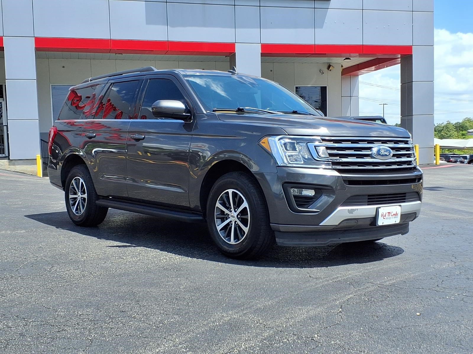 Used 2021 Ford Expedition XLT RWD image 4