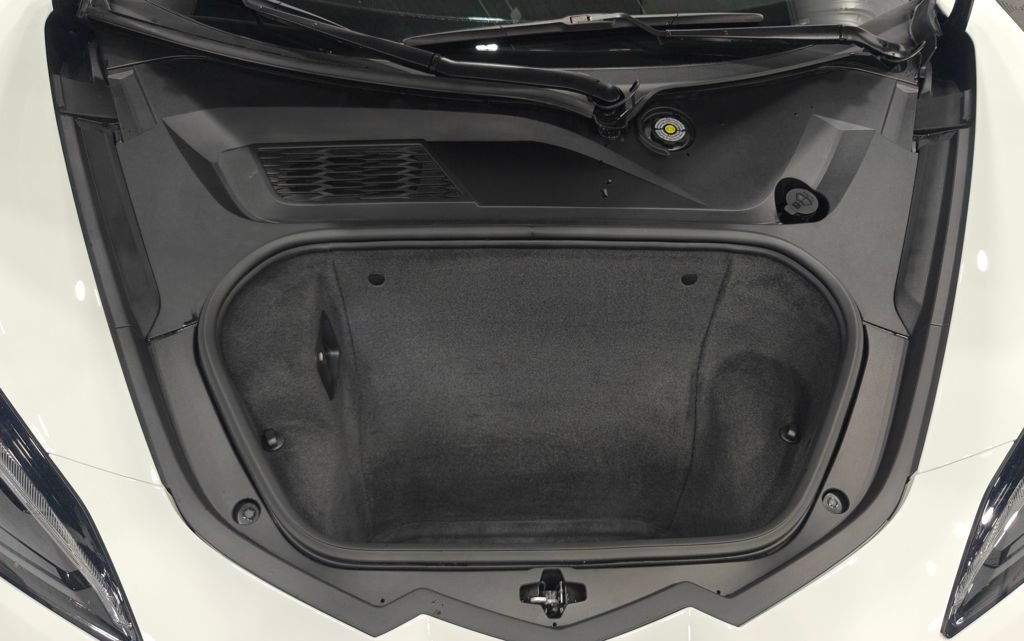 Used 2024 Chevrolet Corvette Stingray Preferred Cpe w/ Battery Protection Package RWD image 34