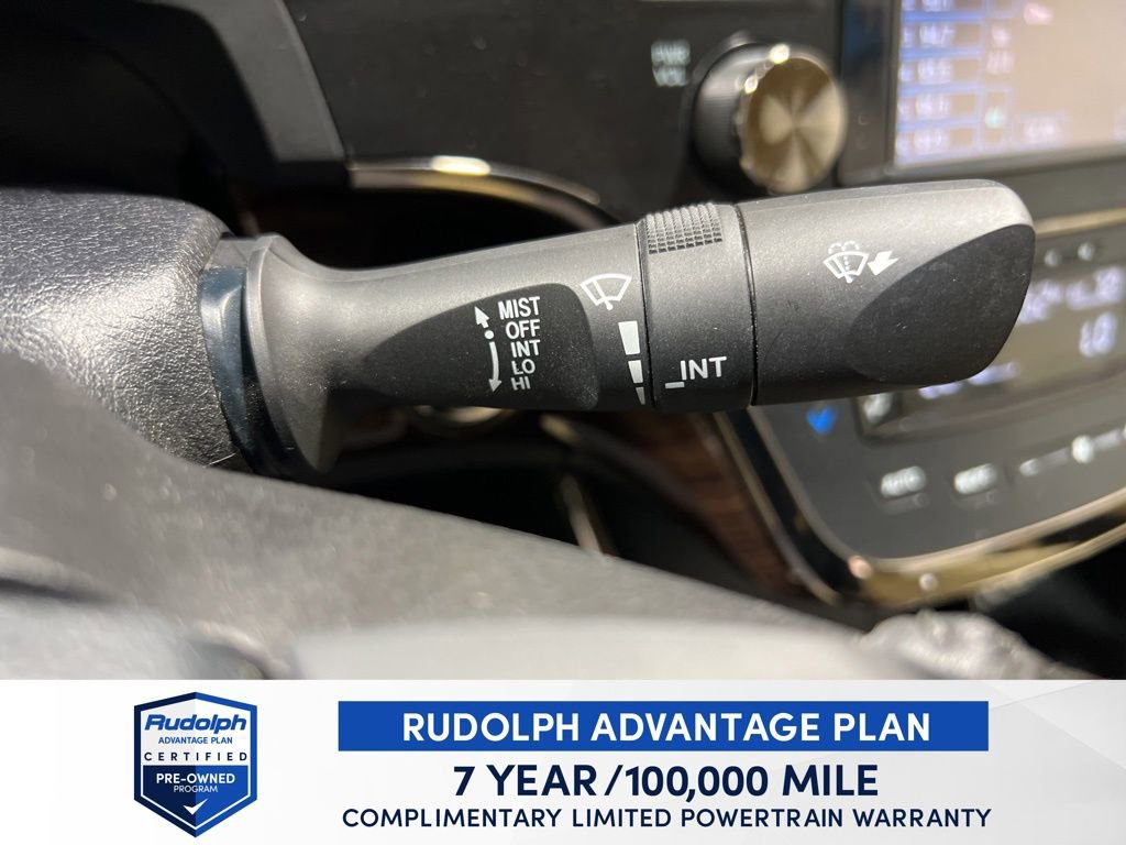 Used 2013 Toyota Avalon XLE image 36