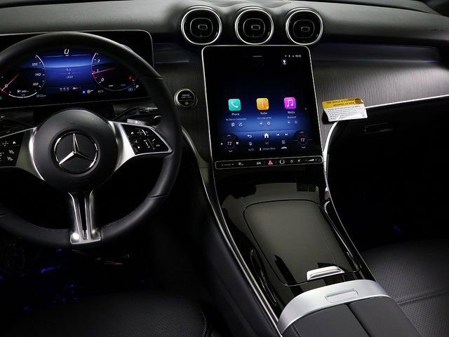 Certified 2026 Mercedes-Benz GLC 300 4MATIC image 15