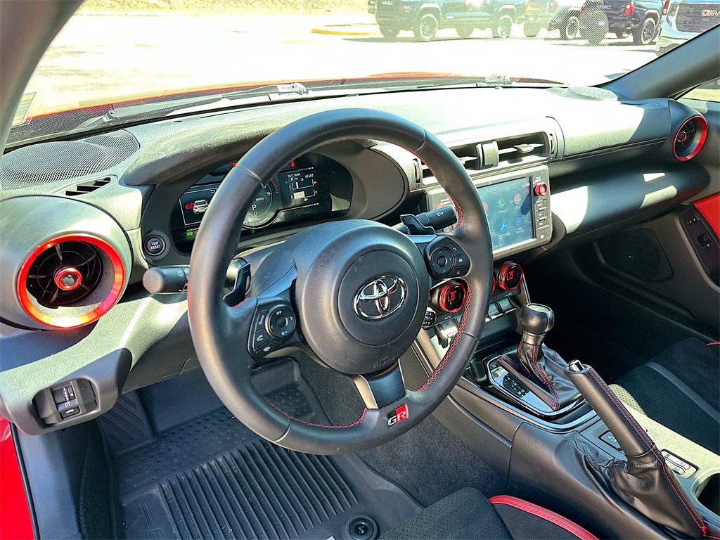 Used 2024 Toyota GR86 TRUENO Edition image 9