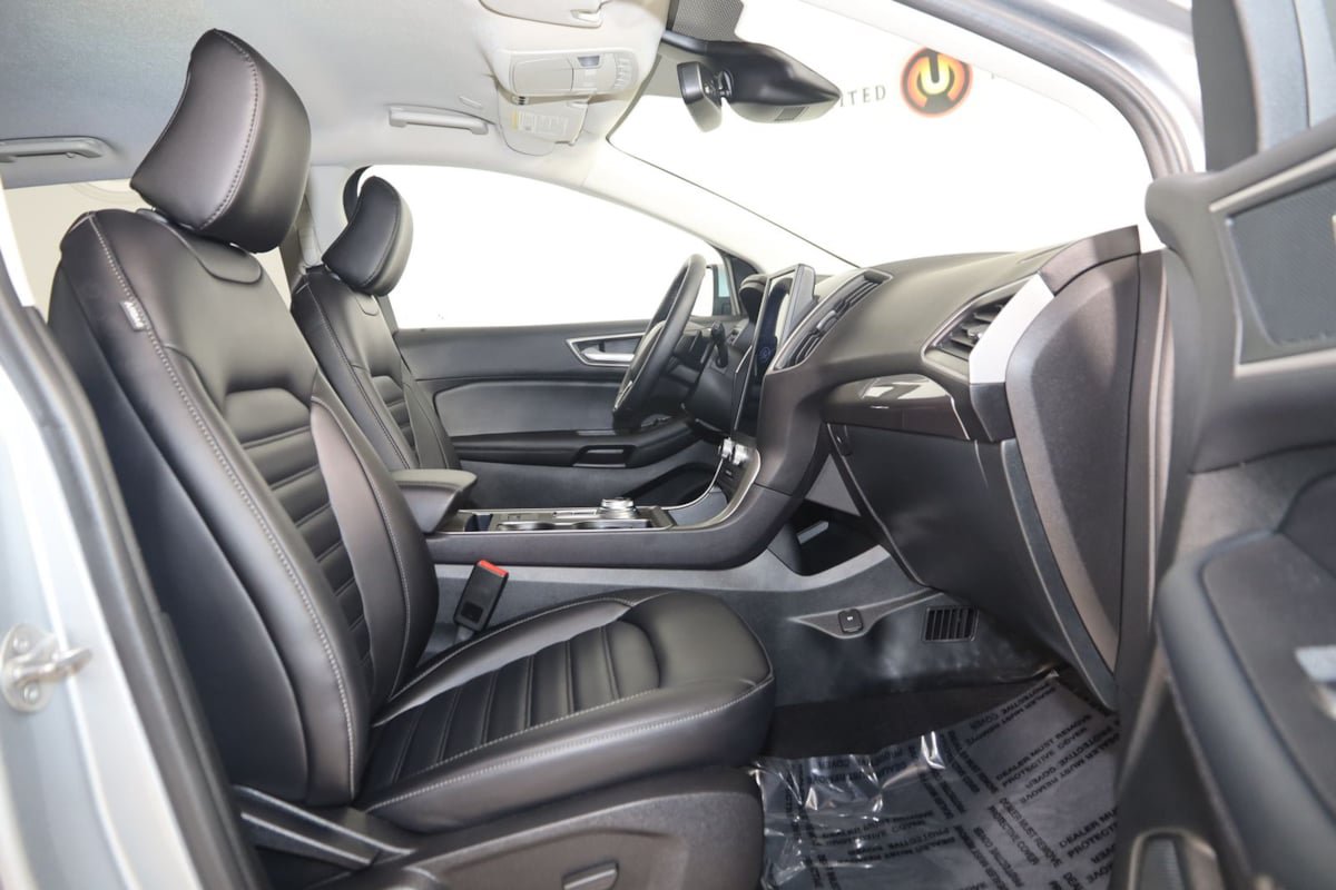 Used 2024 Ford Edge SEL w/ Convenience Package AWD/4WD image 12
