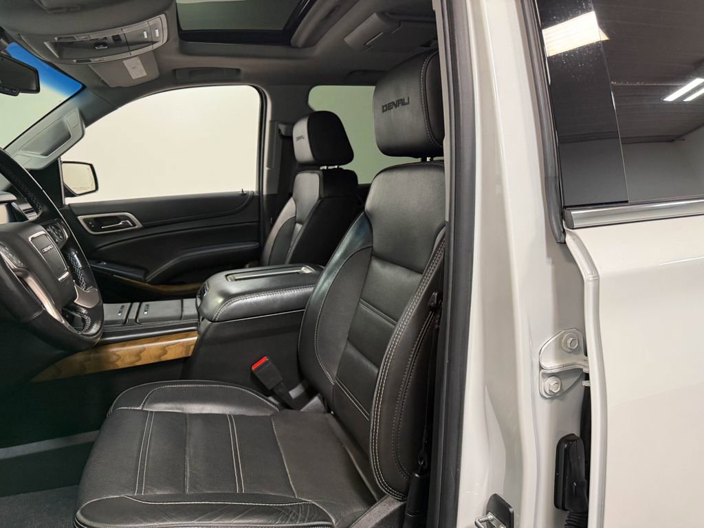 Used 2020 GMC Yukon Denali w/ Open Road Package image 57