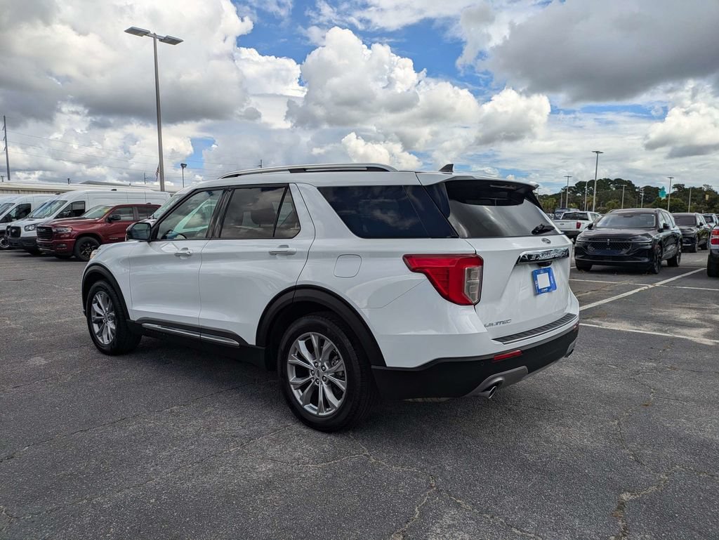 Used 2024 Ford Explorer Limited RWD image 6
