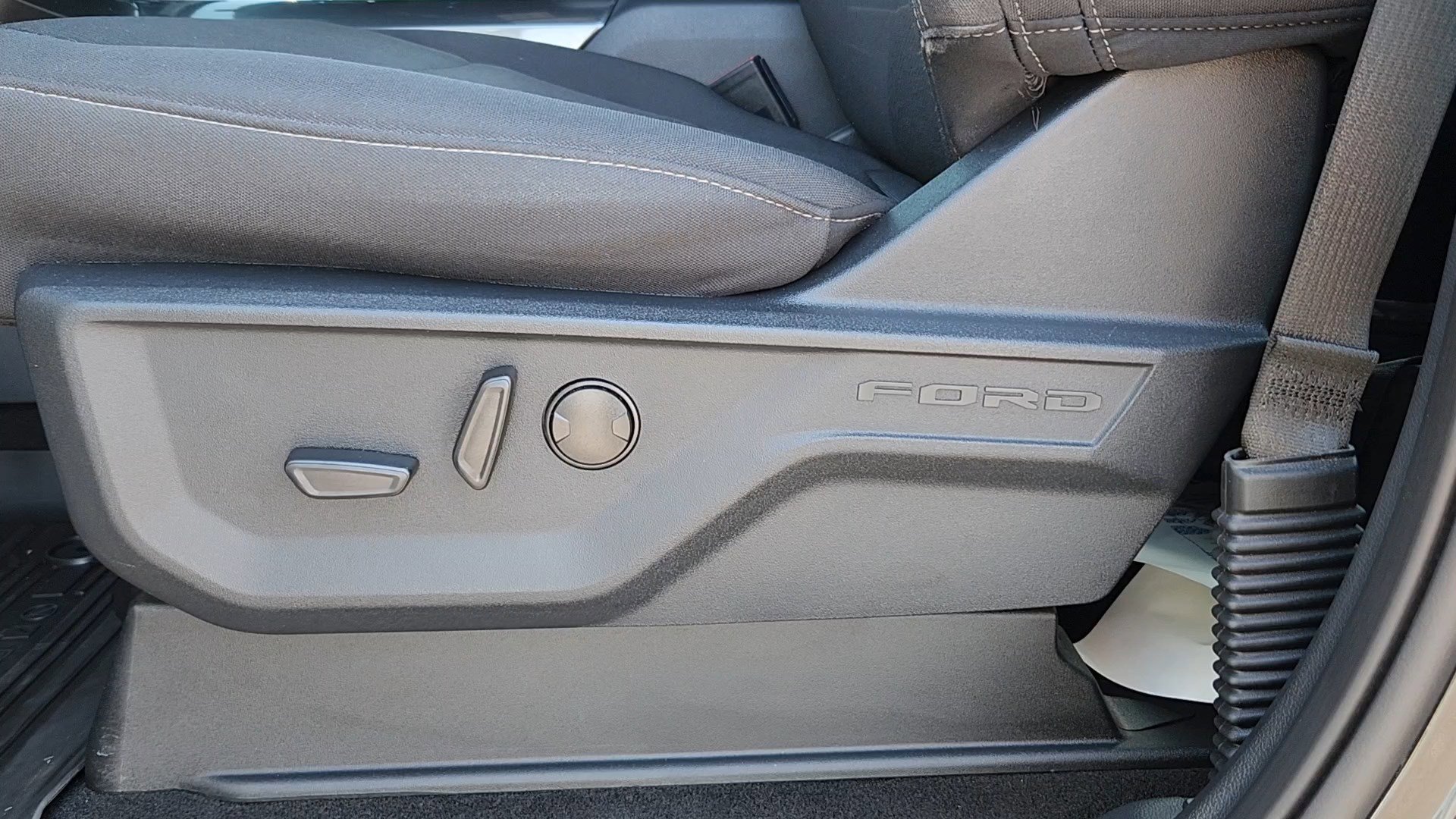 Certified 2023 Ford F150 XLT w/ Equipment Group 302A High AWD/4WD image 9