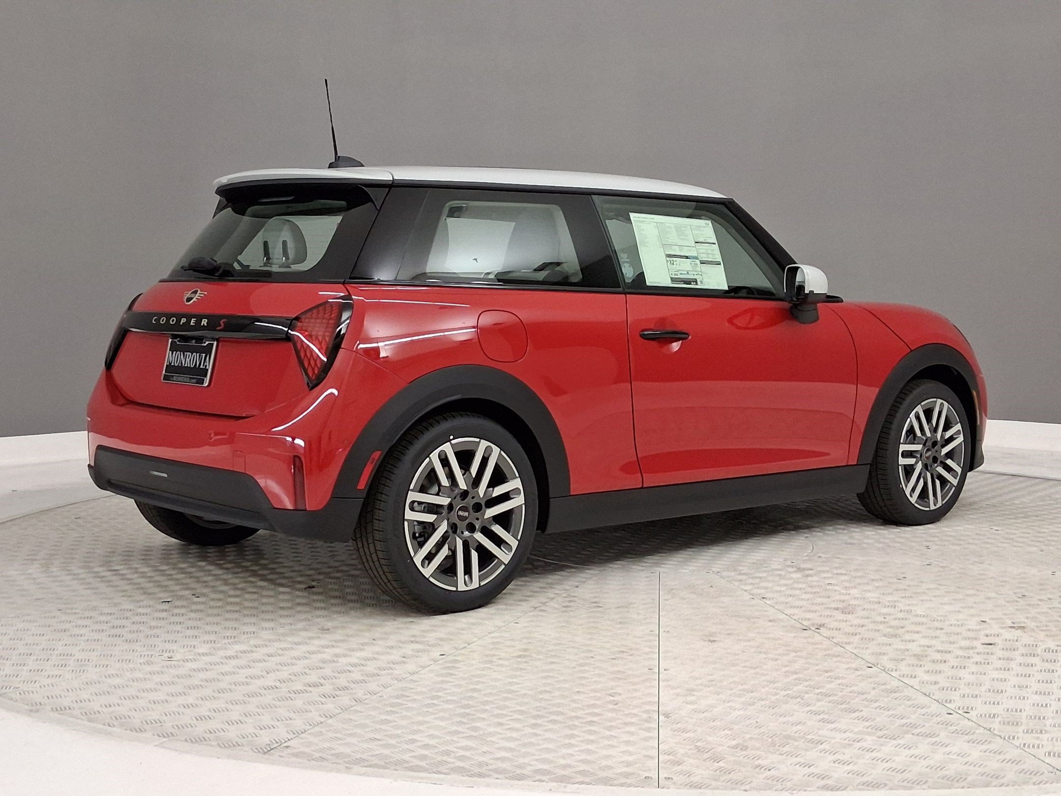 New 2026 MINI Cooper S FWD image 9