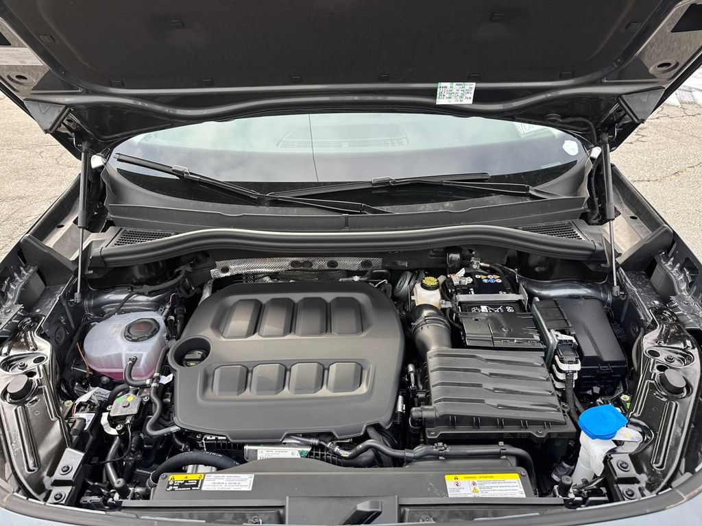 New 2026 Volkswagen Tiguan SE AWD/4WD image 22