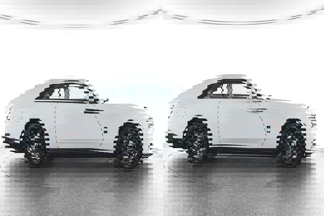 New 2025 Rolls-Royce Spectre Black Badge w/ Leather Finishing Pack image 11