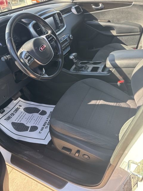 Used 2020 Kia Sorento LX w/ LX I4 Convenience Package AWD/4WD image 14