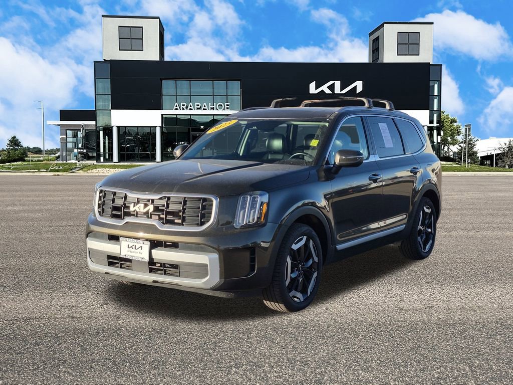 Certified 2025 Kia Telluride S image 4