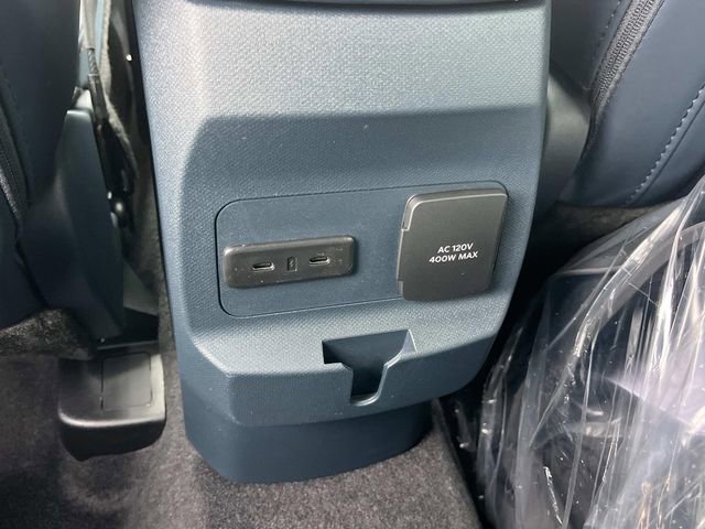 New 2026 Ford Maverick Lariat w/ 4K Tow Package image 18