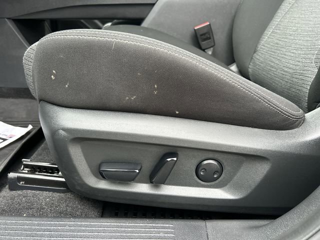 Certified 2023 Nissan Rogue SV image 18