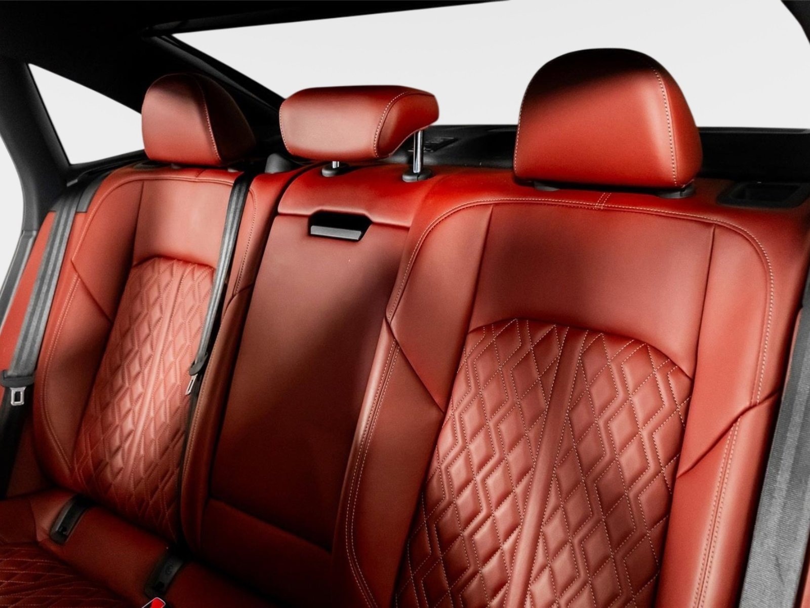 Used 2023 Audi S6 Prestige w/ Prestige Package image 27