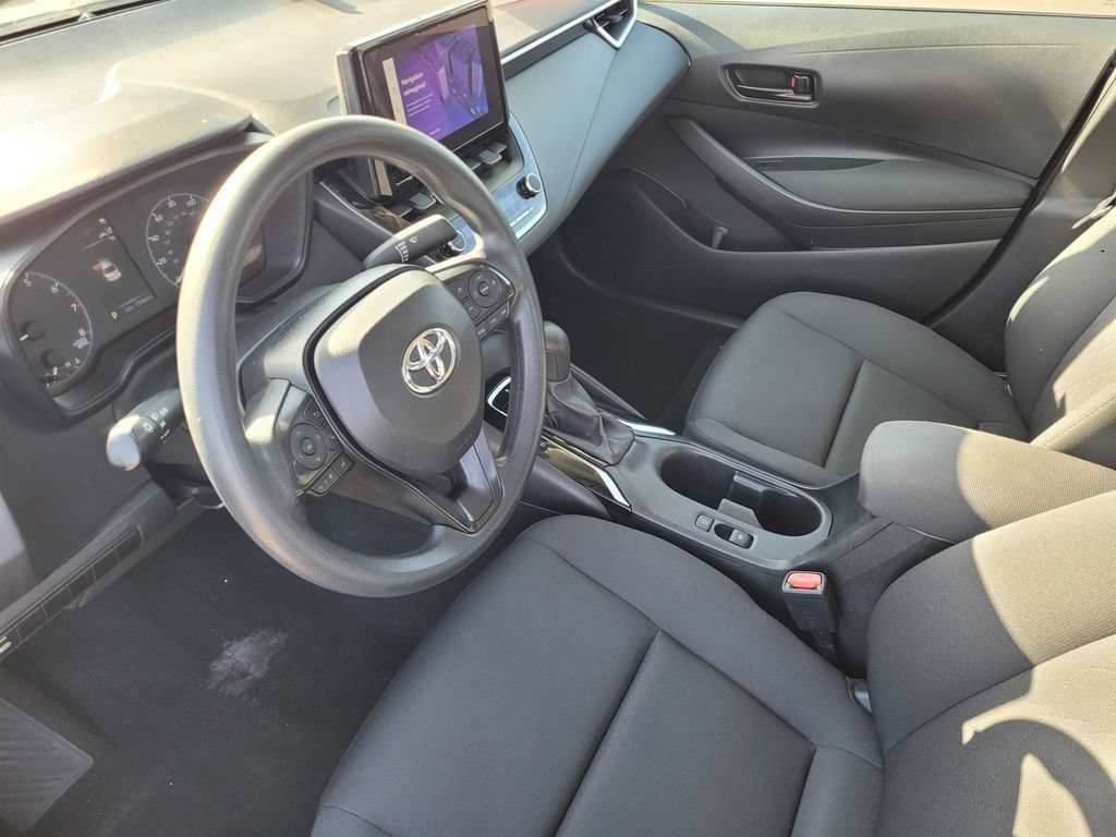 Used 2024 Toyota Corolla LE FWD image 9
