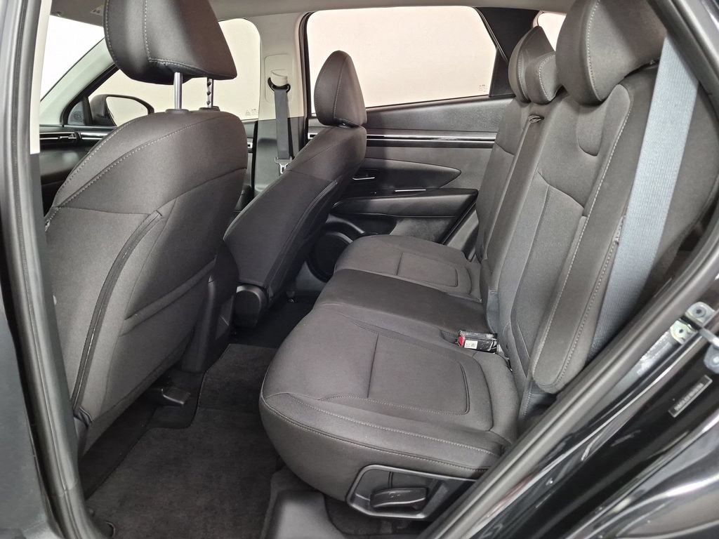 Used 2024 Hyundai Tucson SE FWD image 30