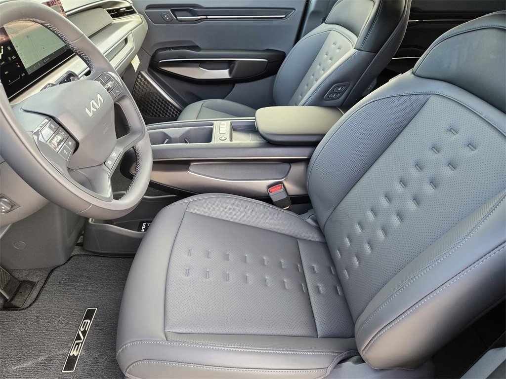 New 2026 Kia EV9 Wind image 17