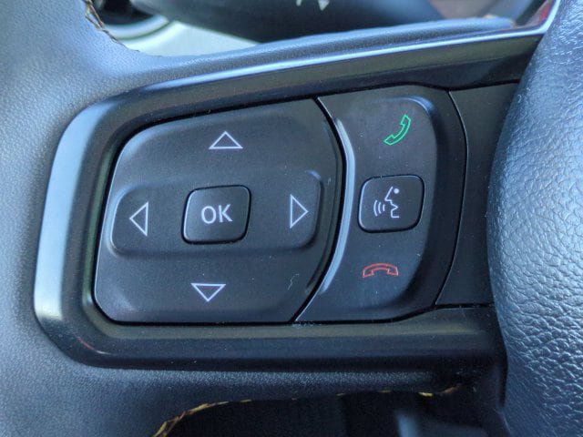 Used 2024 Jeep Wrangler Unlimited w/ Convenience Group AWD/4WD image 24
