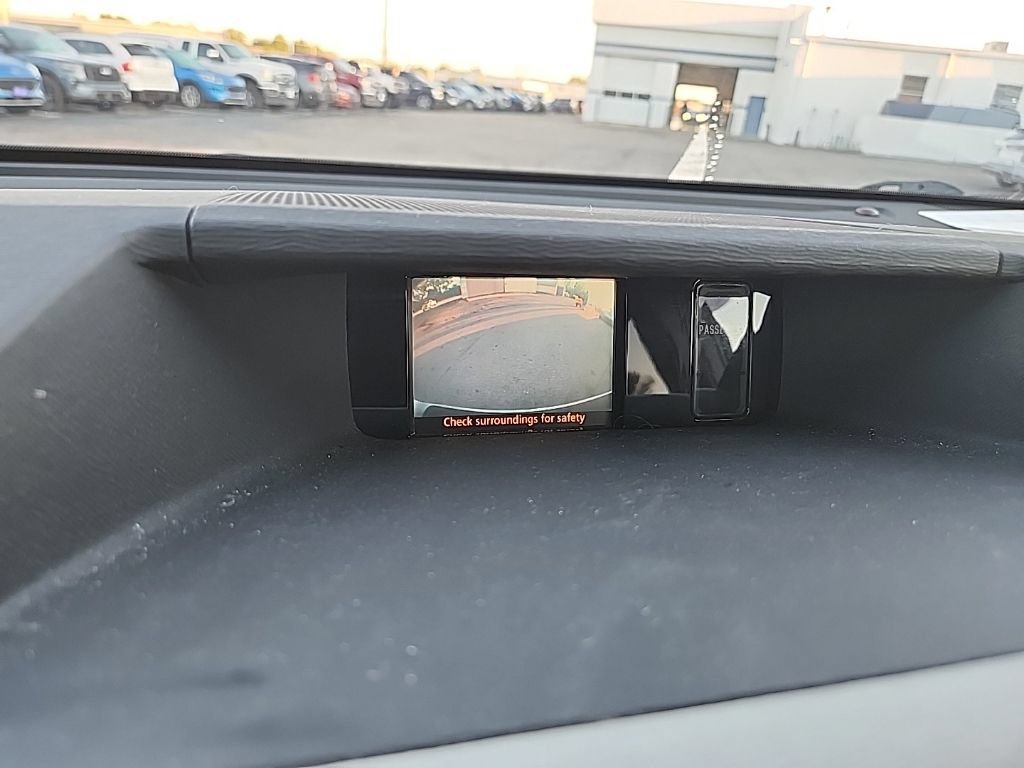 Used 2011 Toyota Sienna XLE FWD image 42