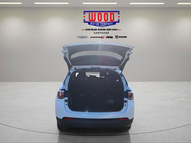 New 2026 Jeep Compass Latitude image 23