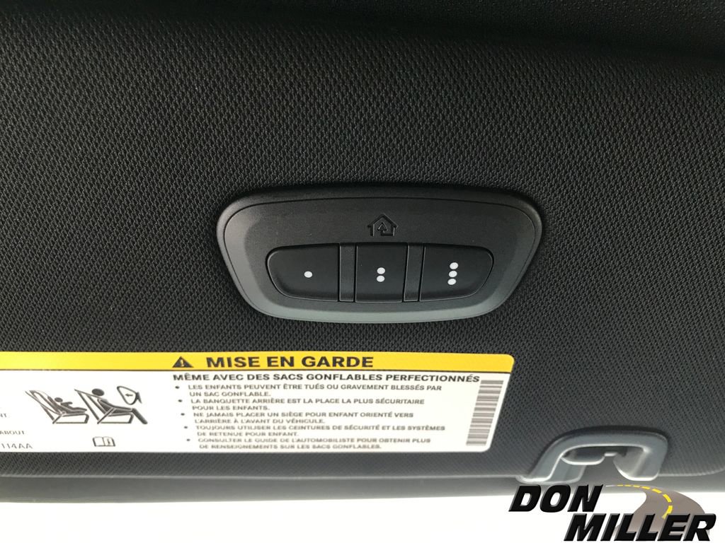 New 2026 Chrysler Pacifica Limited image 25