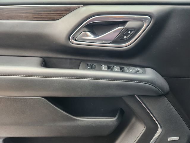 Used 2022 Chevrolet Suburban Z71 w/ Off-Road Capability Package AWD/4WD image 24