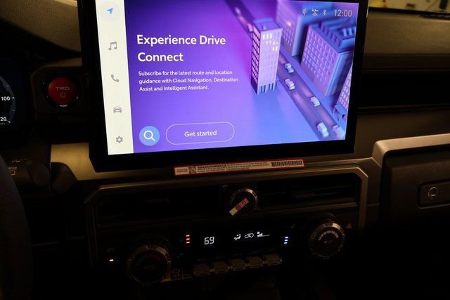 New 2025 Toyota 4Runner TRD Off-Road Premium image 19