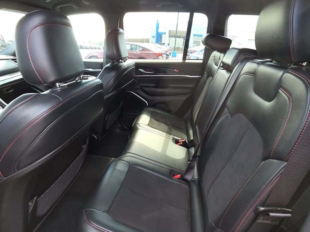Used 2022 Jeep Grand Cherokee Trailhawk image 28