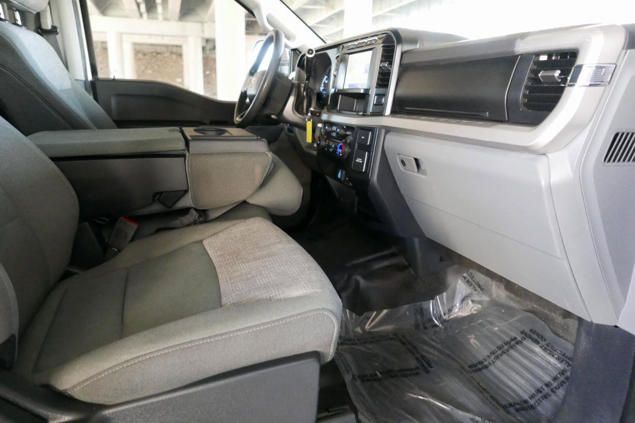 Used 2024 Ford F250 XLT w/ FX4 Off-Road Package AWD/4WD image 10