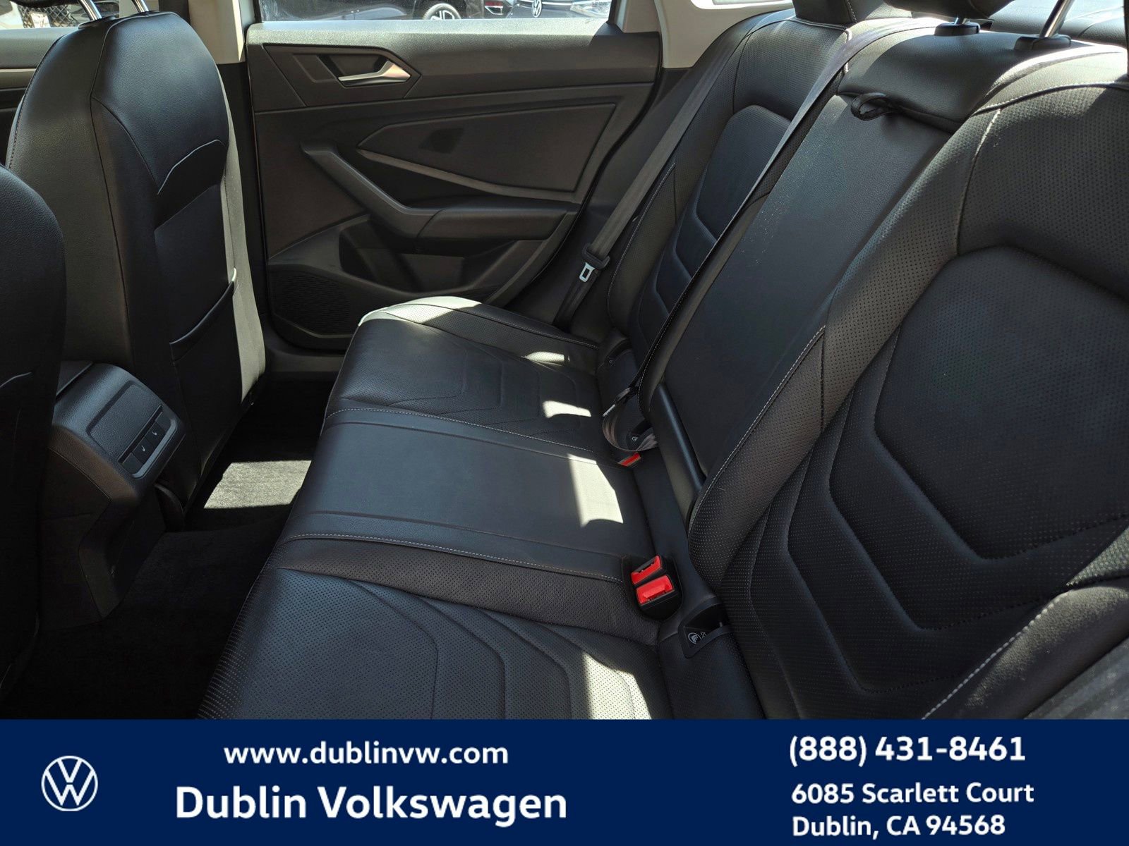 Used 2020 Volkswagen Jetta SEL Premium FWD image 11