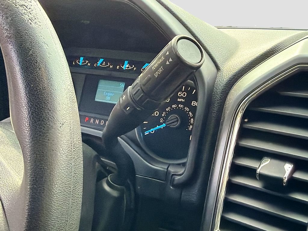 Used 2016 Ford F150 XLT image 25