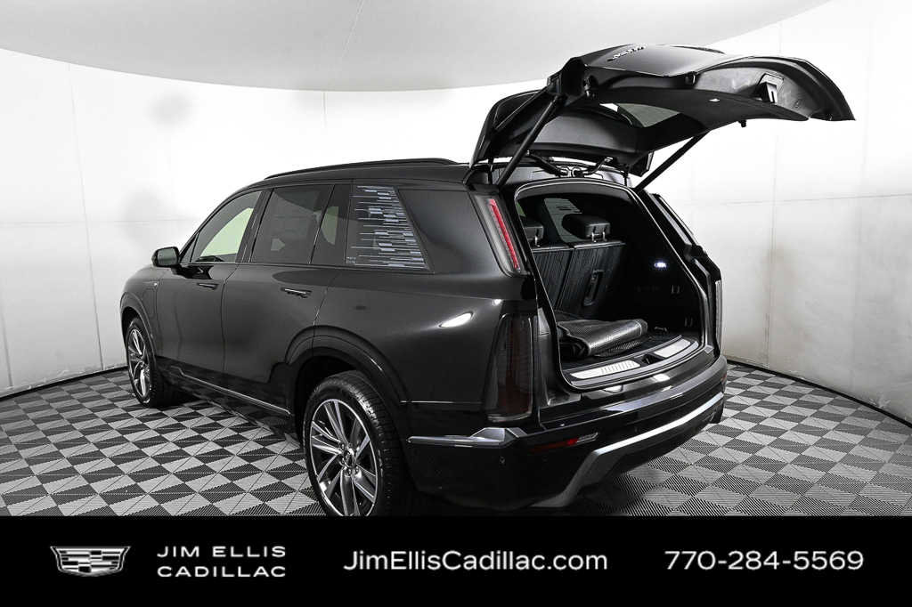 Used 2026 Cadillac Vistiq Sport w/ LPO, Floor Liner Package image 34