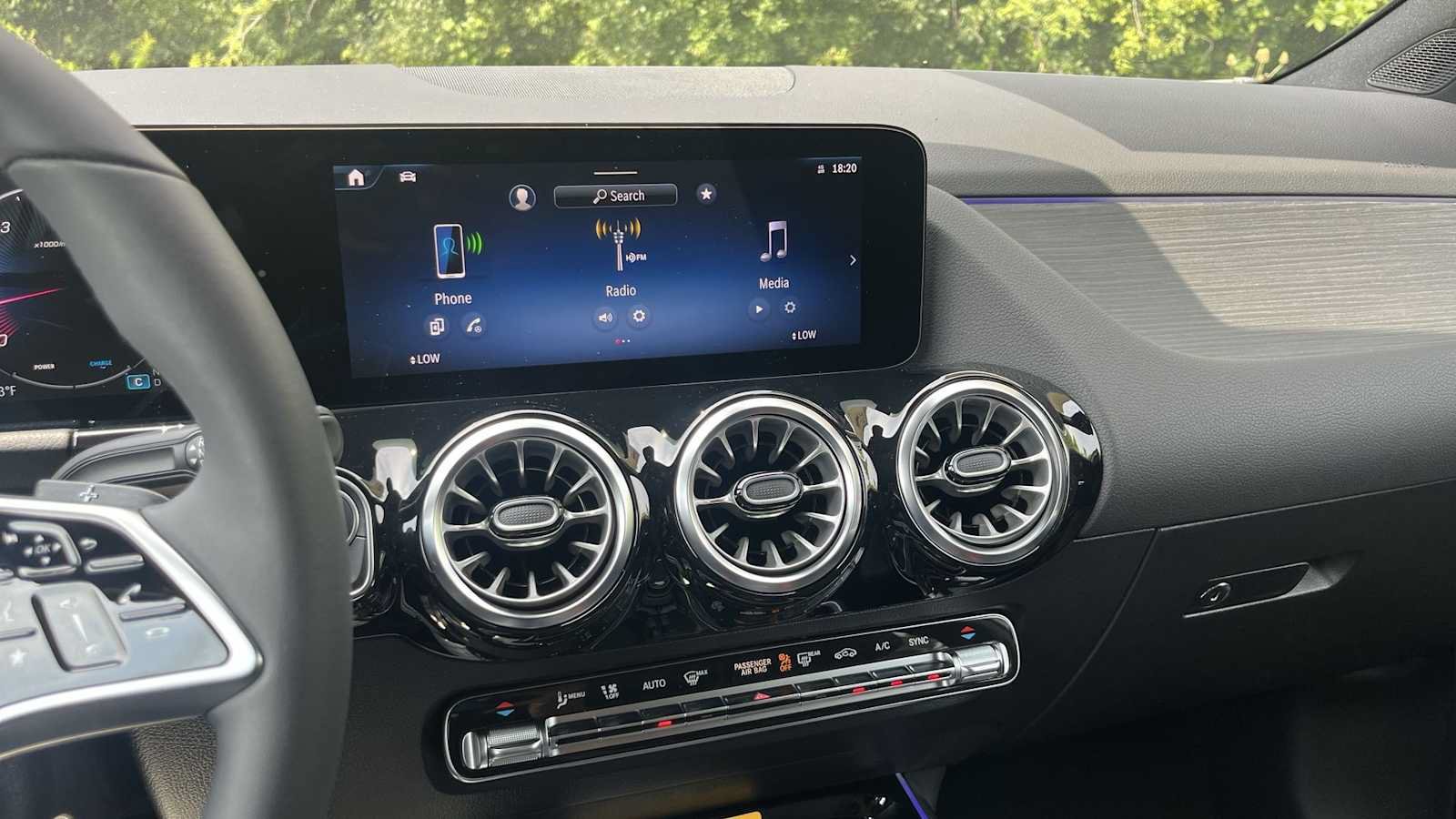 New 2026 Mercedes-Benz GLA 250 4MATIC image 42