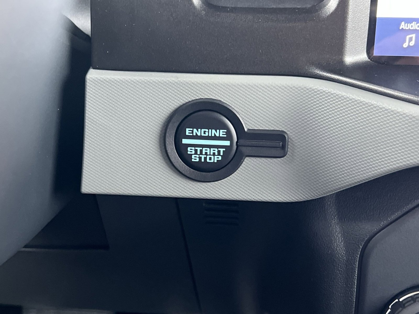 Used 2022 Ford Bronco Badlands image 35