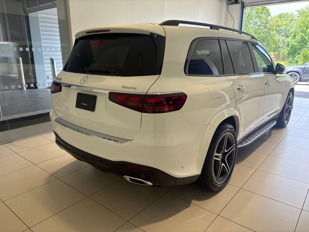 Used 2024 Mercedes-Benz GLS 450 4MATIC image 6