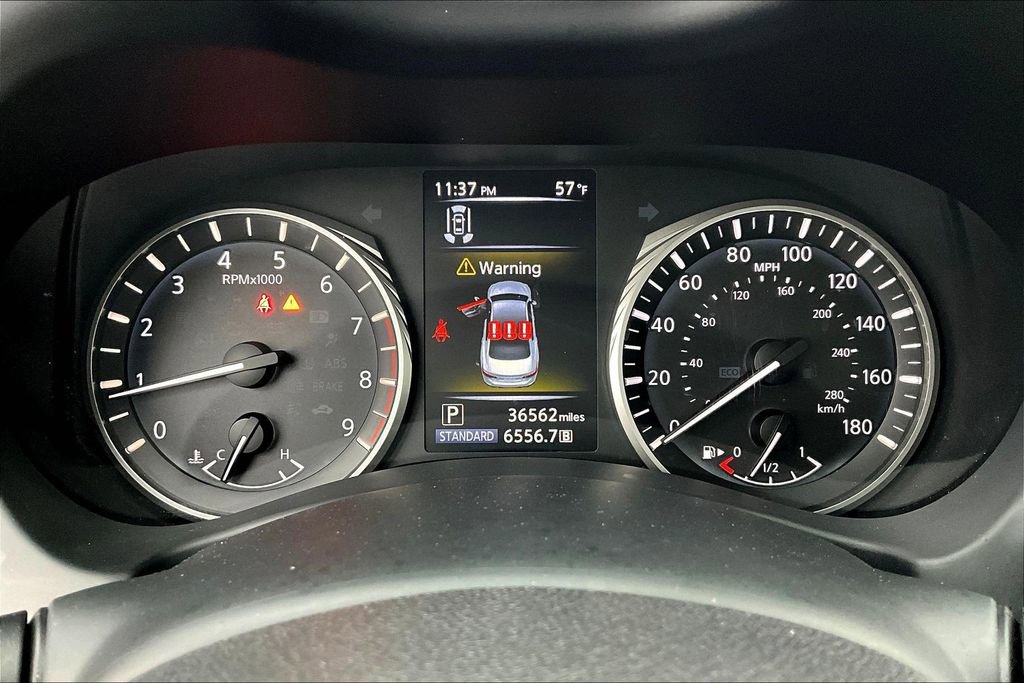 Certified 2023 INFINITI Q50 Luxe w/ Cargo Package image 28