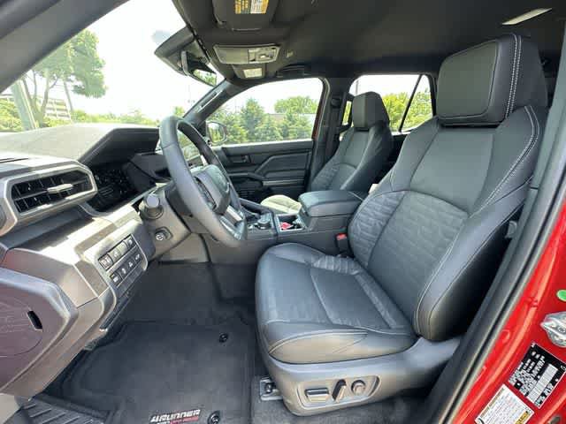 Used 2025 Toyota 4Runner TRD Off-Road Premium AWD/4WD image 16