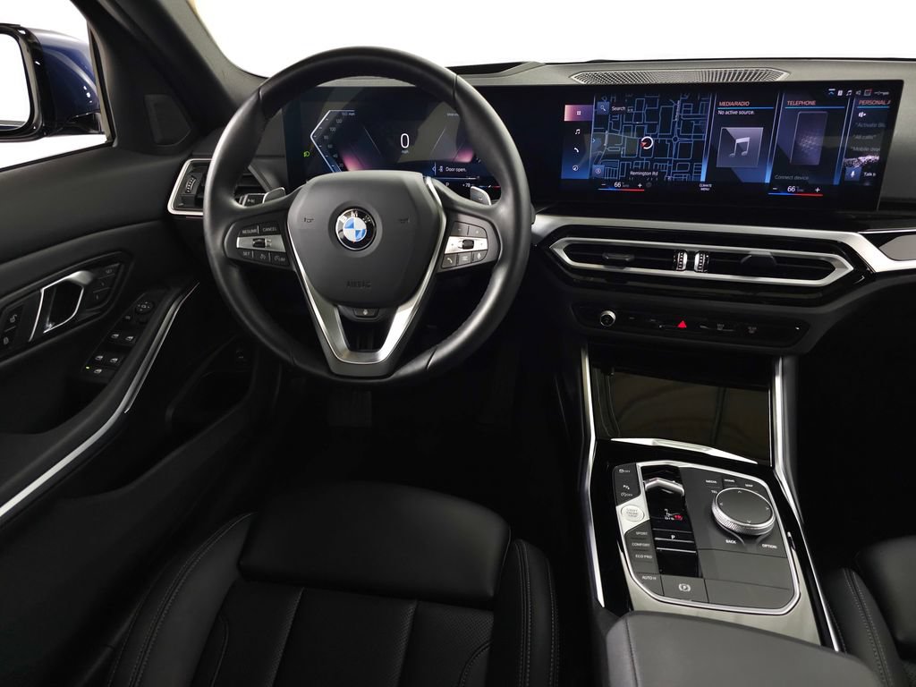 Used 2024 BMW 330i xDrive Sedan w/ Premium Package AWD/4WD image 17