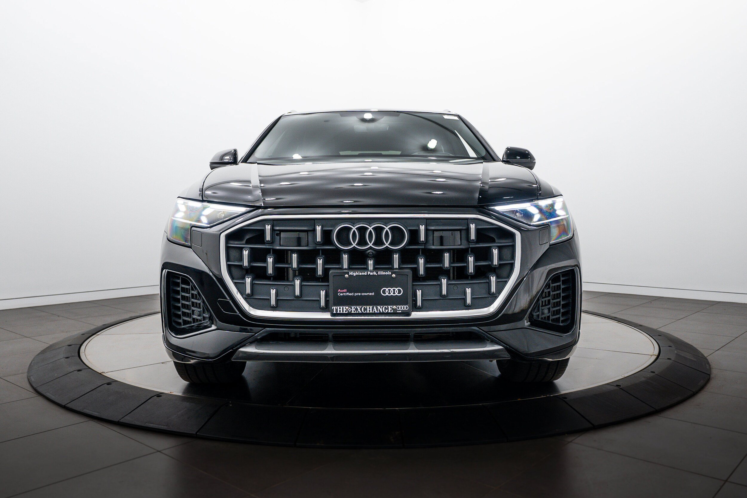 Certified 2024 Audi Q8 Prestige w/ Prestige Package AWD/4WD image 25