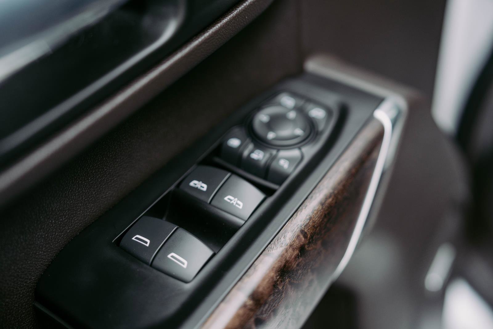 Used 2020 GMC Sierra 2500 Denali w/ Gooseneck/5TH Wheel Package image 16