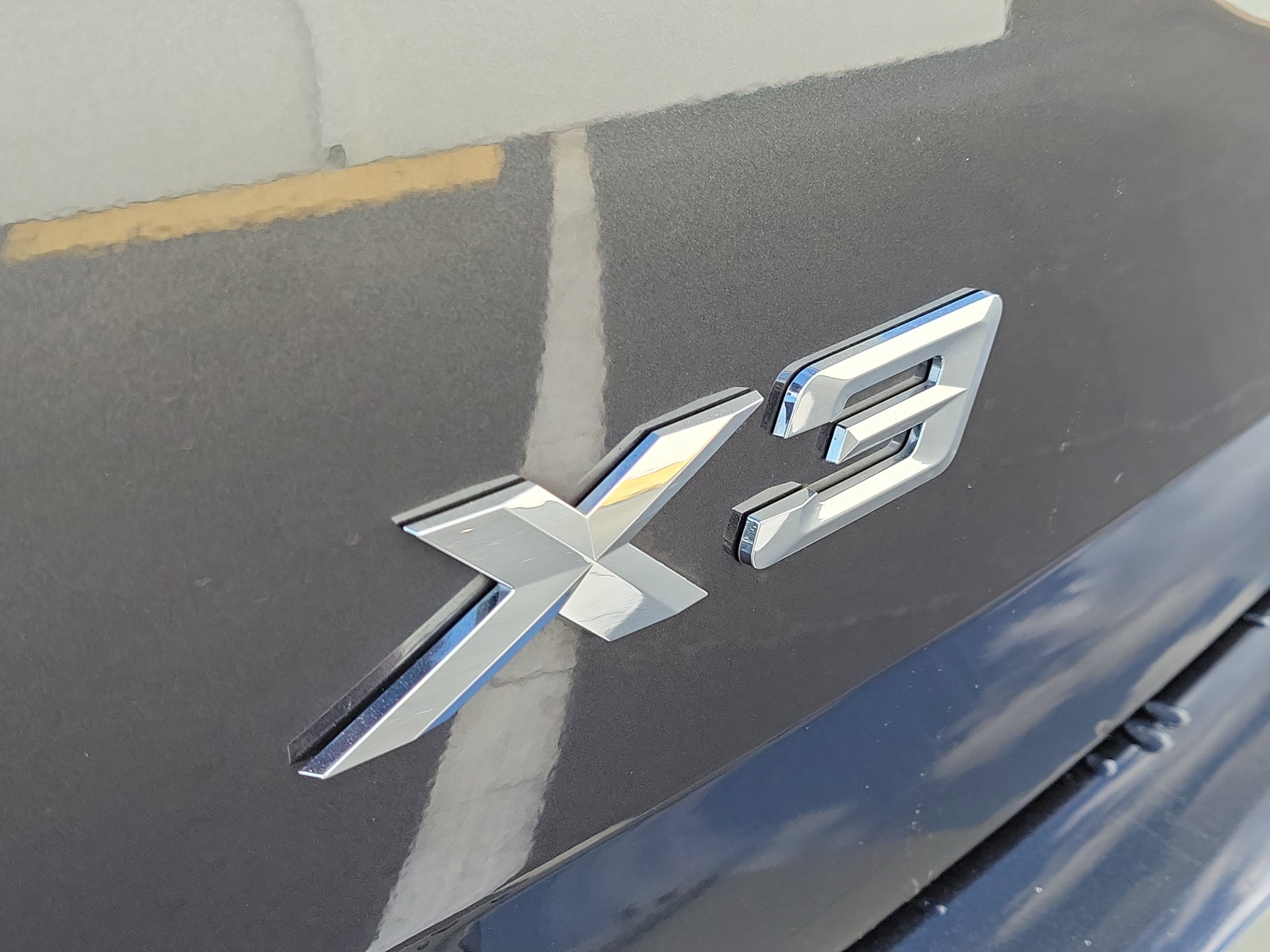 Used 2023 BMW X3 sDrive30i w/ Premium Package image 5