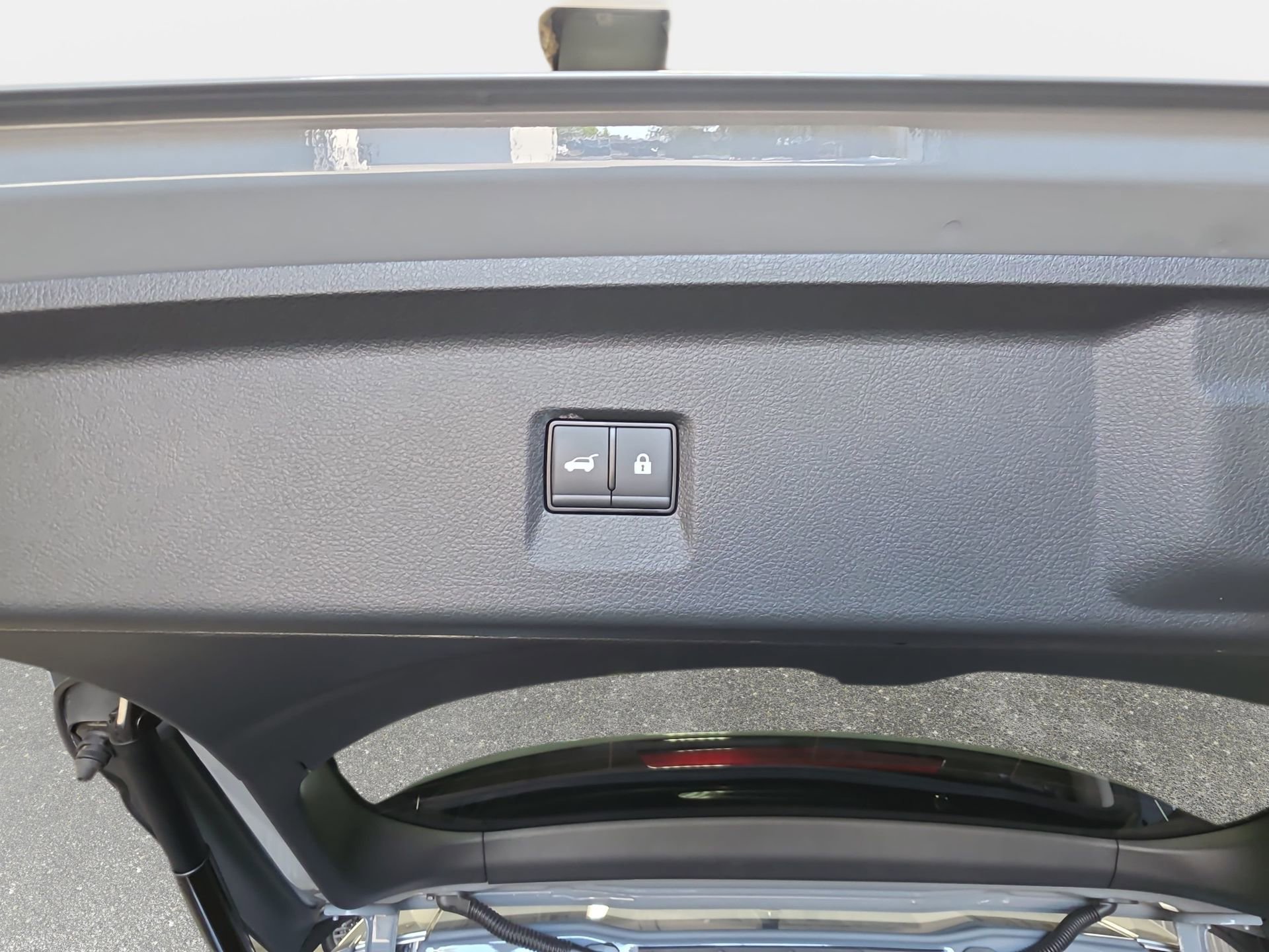 Certified 2026 INFINITI QX60 Luxe w/ Cargo Package image 13