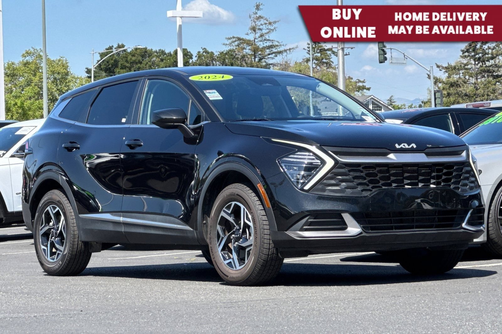 Used 2024 Kia Sportage LX AWD/4WD image 1