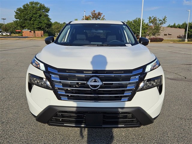 New 2026 Nissan Rogue S image 2